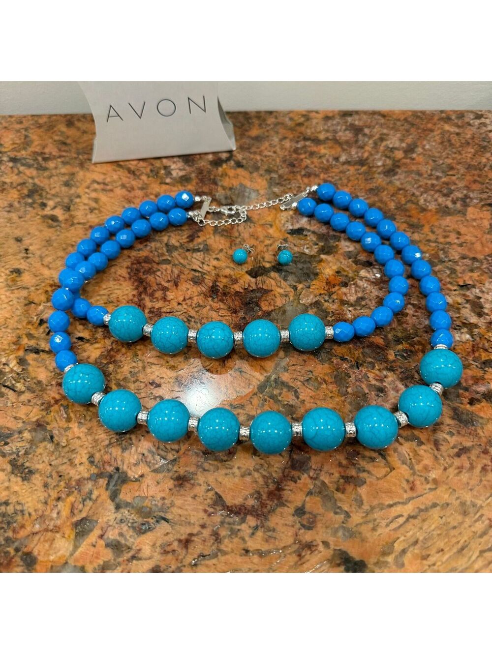 Avon Faux Turquoise Beaded Jewelry Set - Picture 3 of 3